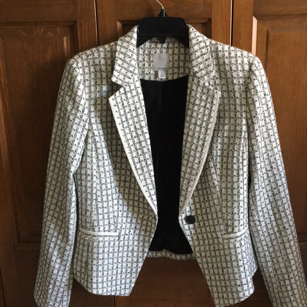 Halogen blazer